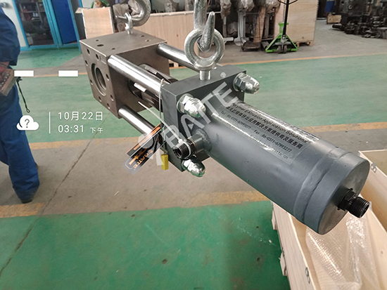 擠出機換網(wǎng)器